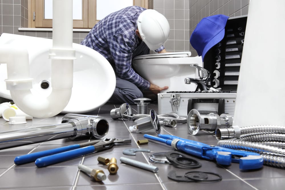 Benefits While Hiring With Specialized Plumbing Services